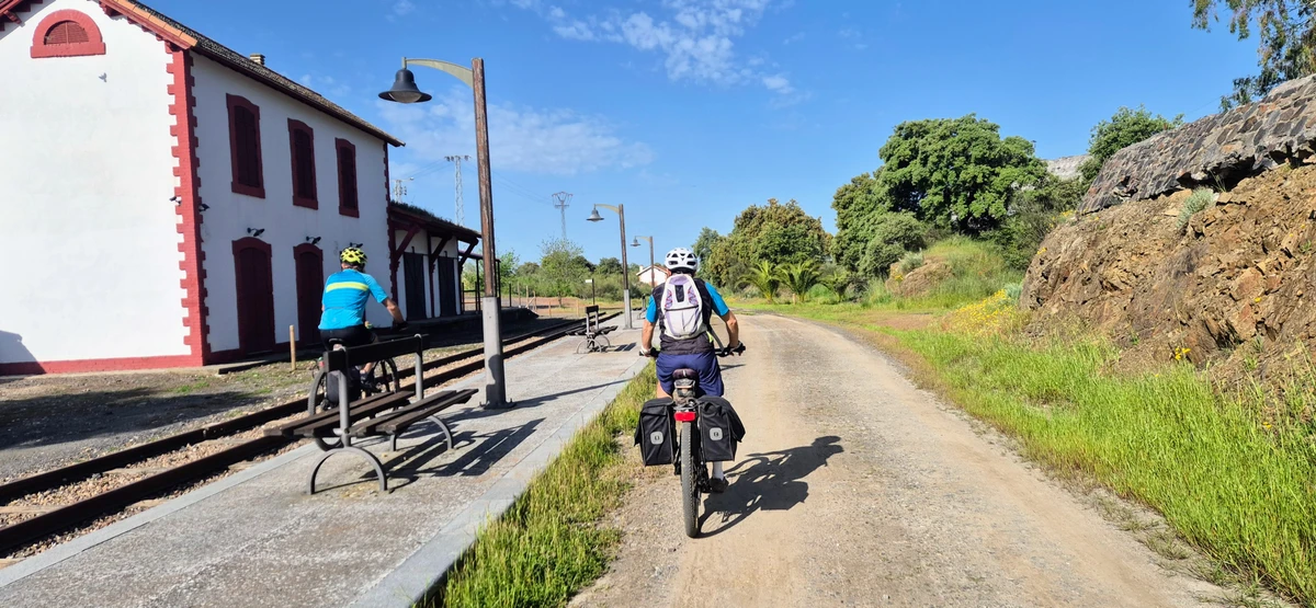 Dehesa de Los Pedroches al inicio de la primera etapa del Beturia Gravel
