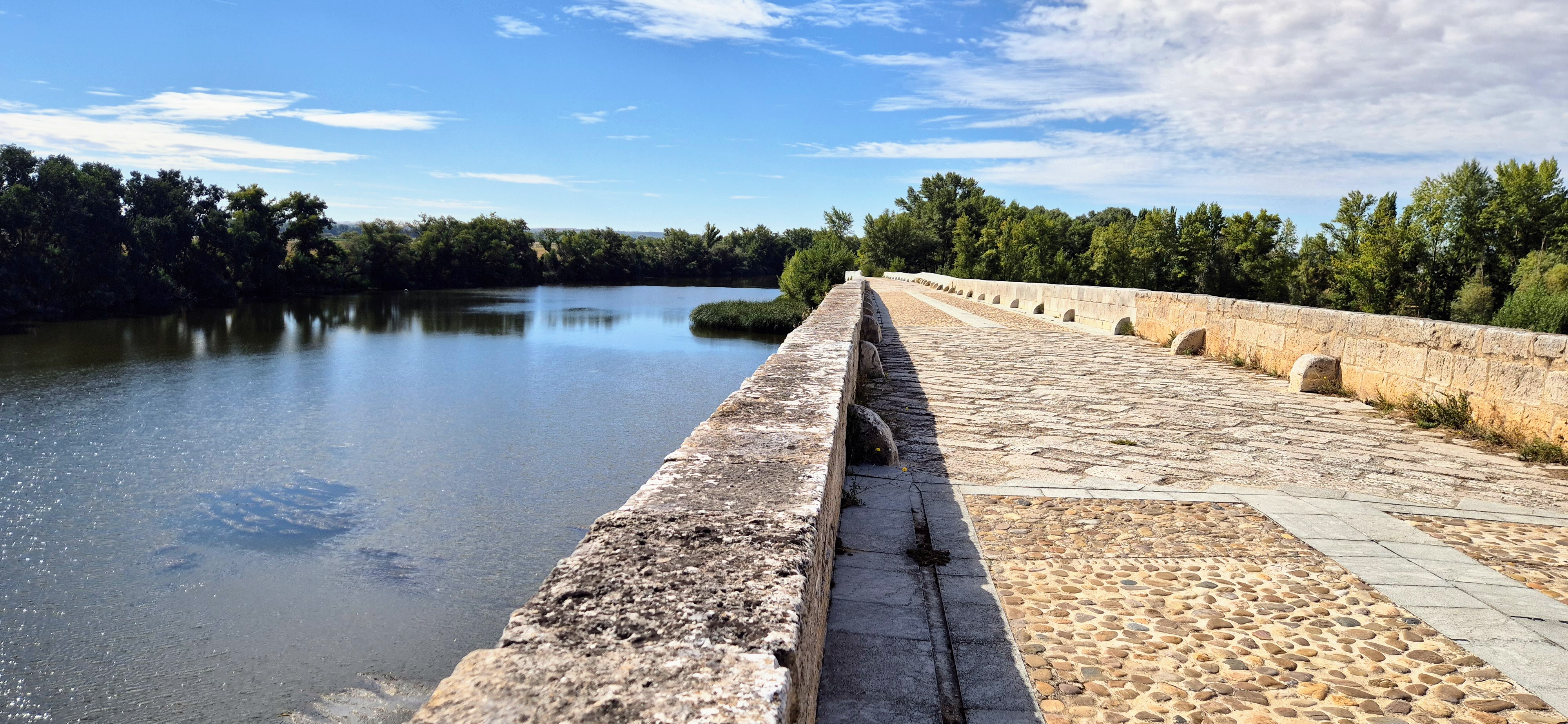 Puente Mayor de Toro